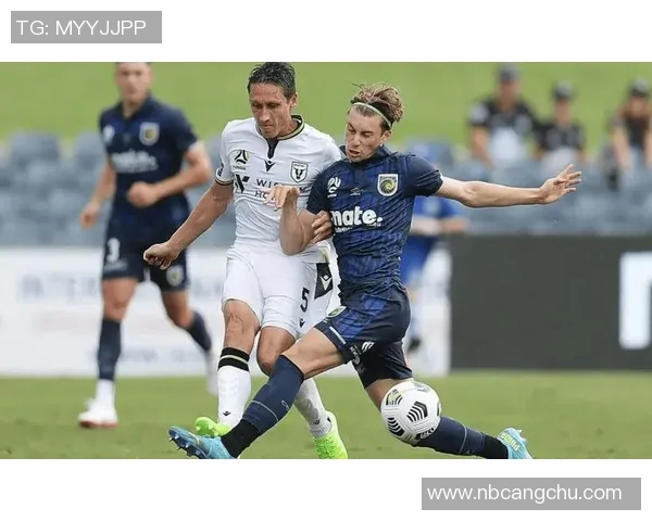 坎培拉联迎战墨尔本胜利展现澳超精彩对决与球队实力较量 坎培拉联迎战墨尔本胜利展现澳超精彩对决与球队实力较量